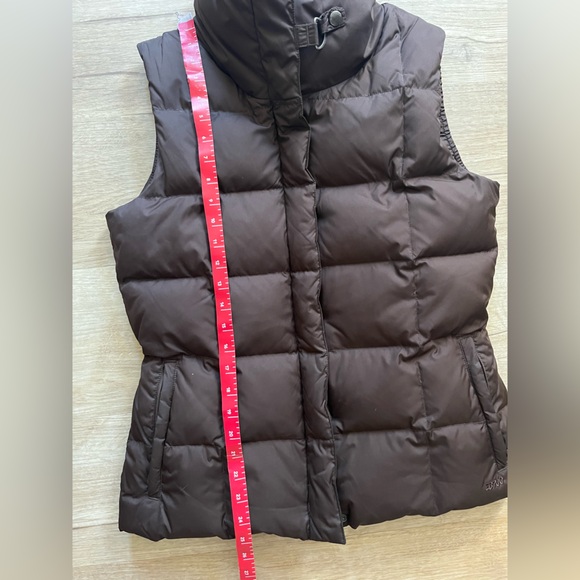 Eddie Bauer Goose Down Insulated Puffer Vest Outdoor Layering Brown Medium - Picture 9 of 9